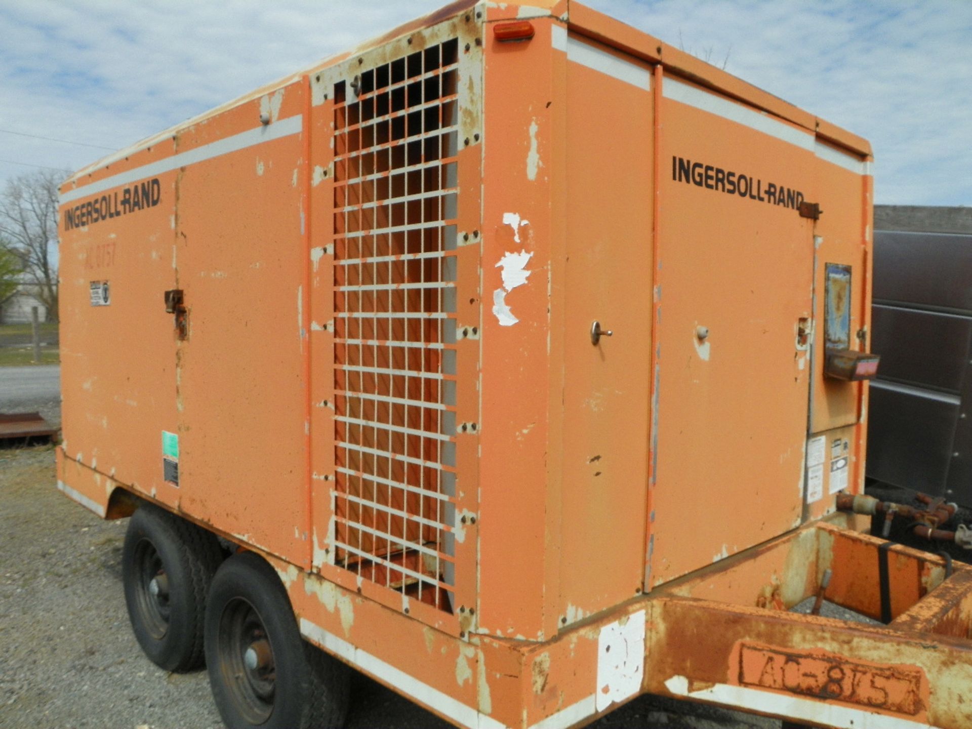 Ingersoll rand air compressor - Image 8 of 8