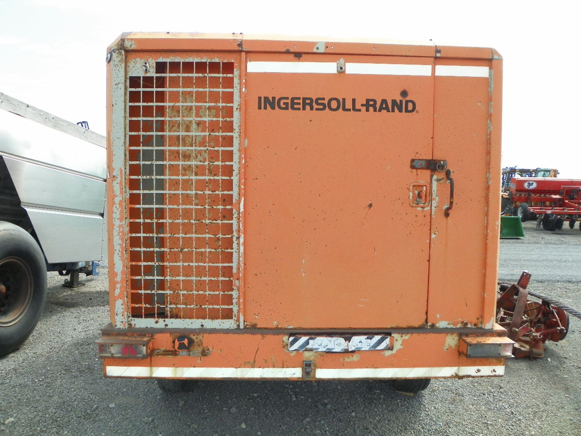 Ingersoll rand air compressor - Image 6 of 8