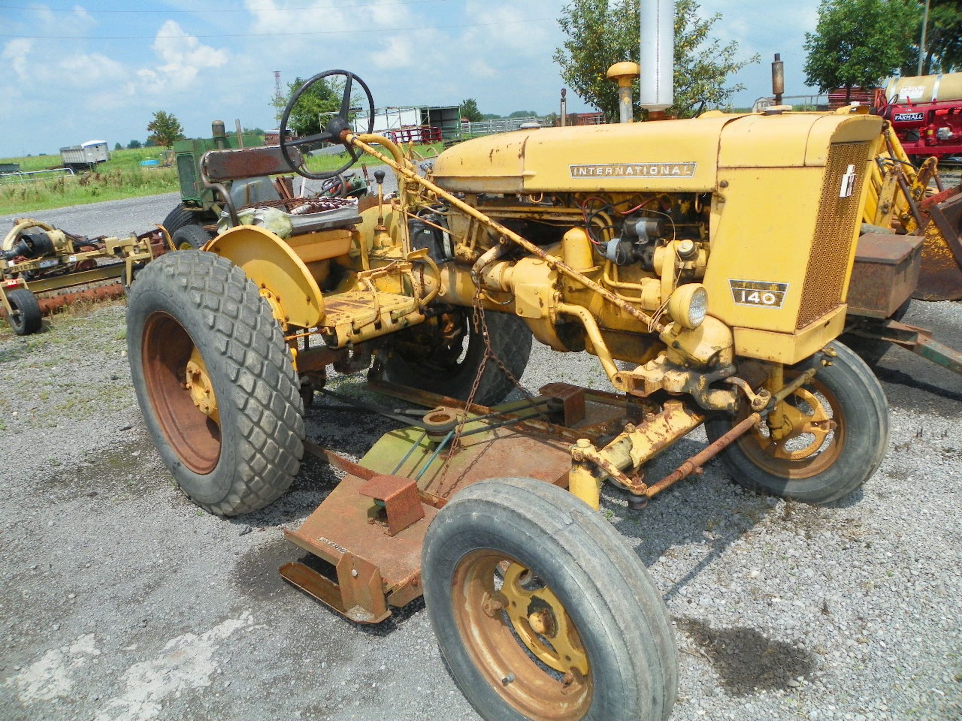 Farmall 140 - Image 3 of 20