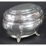 A silver tea caddy Charles Stuart Harris, London 1901,