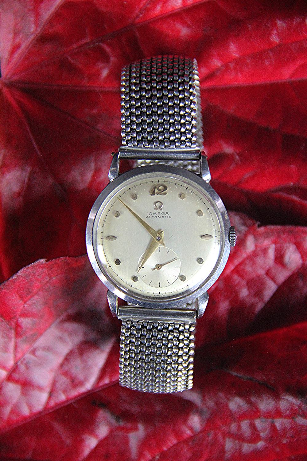 A gentleman's Omega Automatic wristwatch,