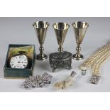 Three Edwardian silver Yiddish goblets, Chester 1913, a silver cased pocket watch, a 9ct gold bar,