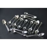 A set of twelve silver tea spoons, Sheffield 1915, with six coffee spoons, 6.