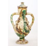 ANFORA con coperchio in ceramica smaltata e decorata. Sicilia XIX secolo Misure: h cm 23