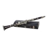 CLARINETTO. Meta' '900 Misure: cm 57