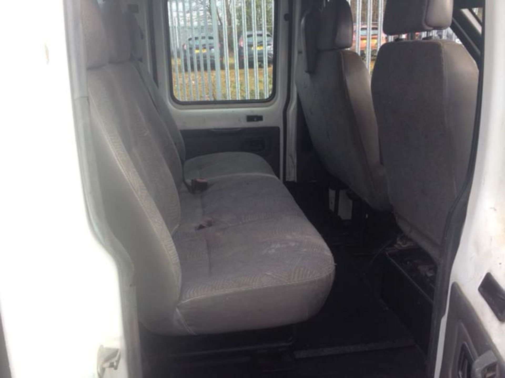 FORD TRANSIT CREWCAB TIPPER - Image 4 of 12