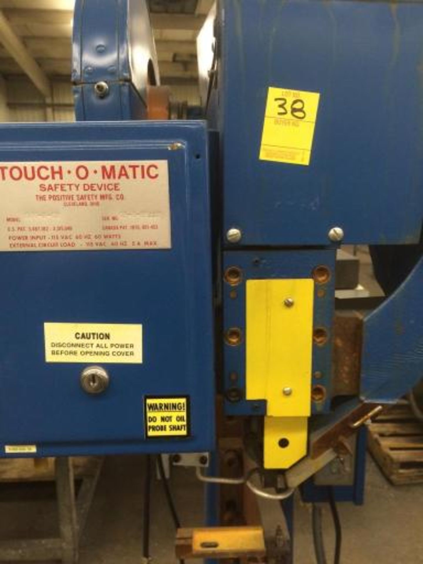 Manufacturer - Commercial / Industrial: Chicago Rivet Model: 912D Serial #: 12265 Condition: Good - Image 2 of 4