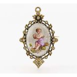 Antique Painted Porcelain Brooch.   585/- yellow gold, weight: 12,0g. 35 tiny seedpearls, H x B=4,