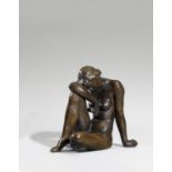 KLIMSCH, FRITZ1870 Frankfurt/Main - 1960 SaigResting Female. 1950. Bronze, brown patinated. 36,5 x