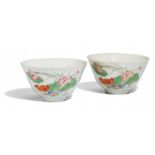 PAIR OF BOWLS. PORCELAIN. China. Qing Dynasty, Doaguang period (1821-50).In famille rose colors