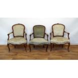 3 diverse 18e eeuwse fauteuils
set van 3 vruchtenhouten Louis XV fauteuils met boogvormige rug,