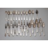 zilveren bestek
lot zilver w.o. 6 dessertcouverts, periode 1885-1900, meester: fa. Van den Broek,