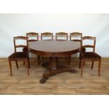 tafel met 6 stoelen
mahonie gefineerde biedermeier tafel met rond blad, rustend op kolompoot, h. 76,