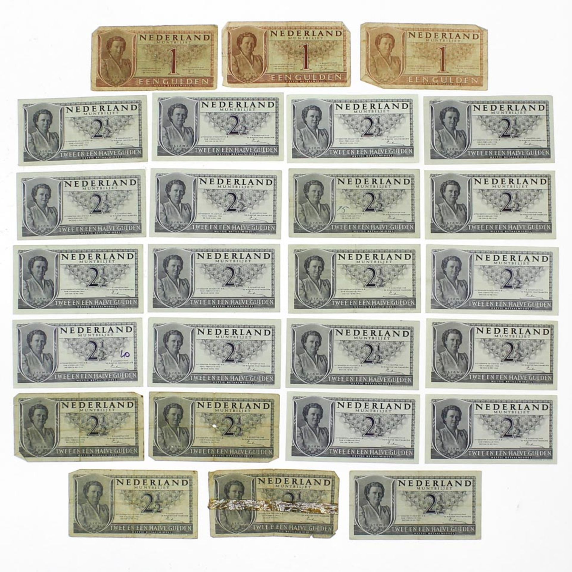 Lot of Dutch Paper Bank Notes Lot of Dutch Paper Bank Notes.