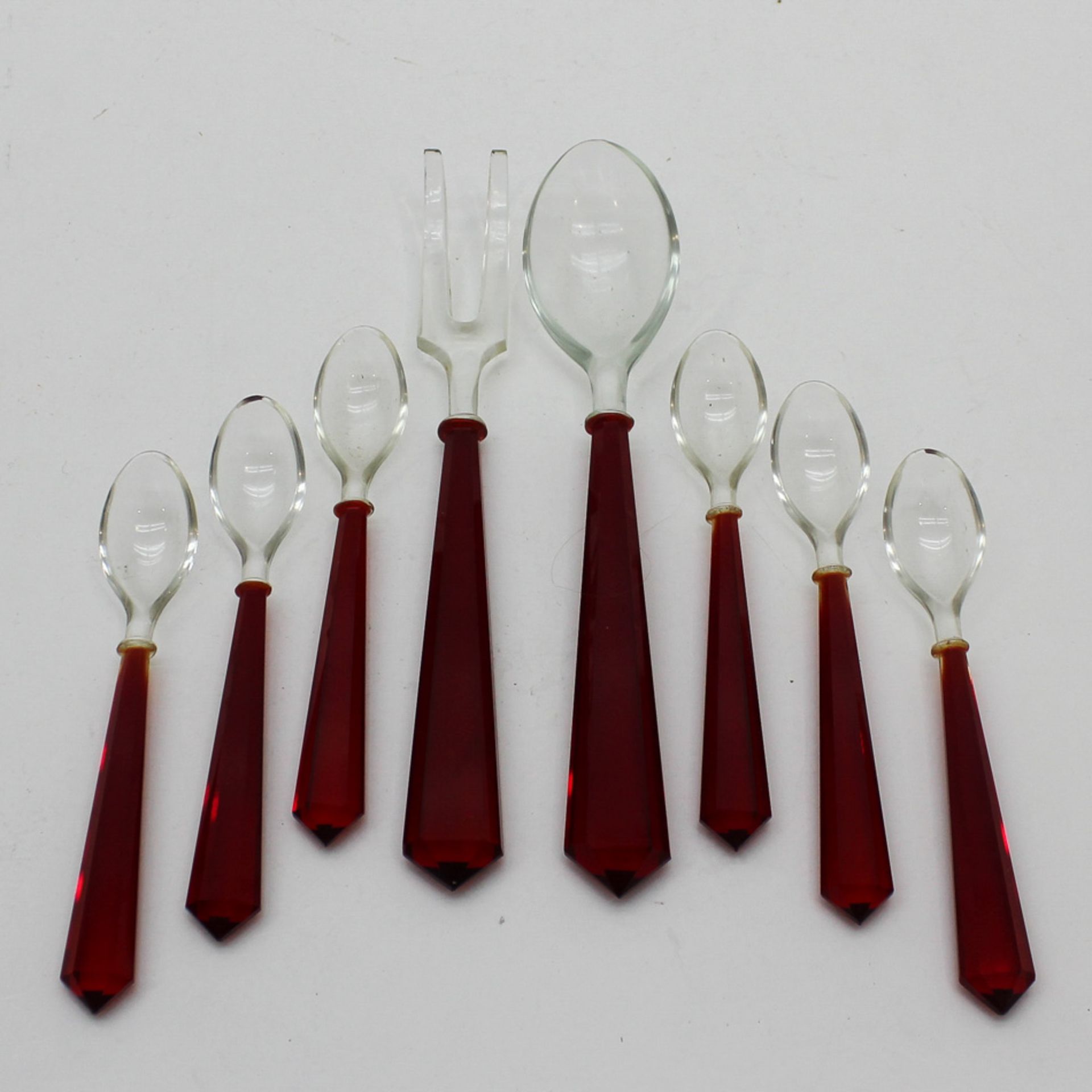 Set of Glass Cutlery 28 x 25 x 3 cm.