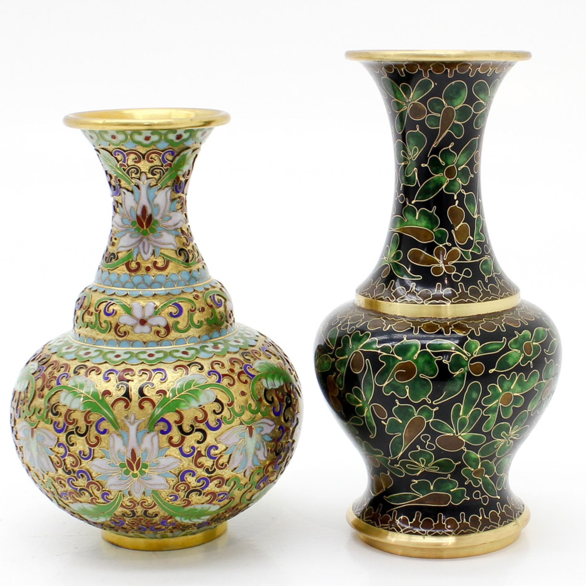 Lot of 2 Chinese CloisonnÈ Vases 20 cm and 18 cm tall. - Bild 5 aus 6