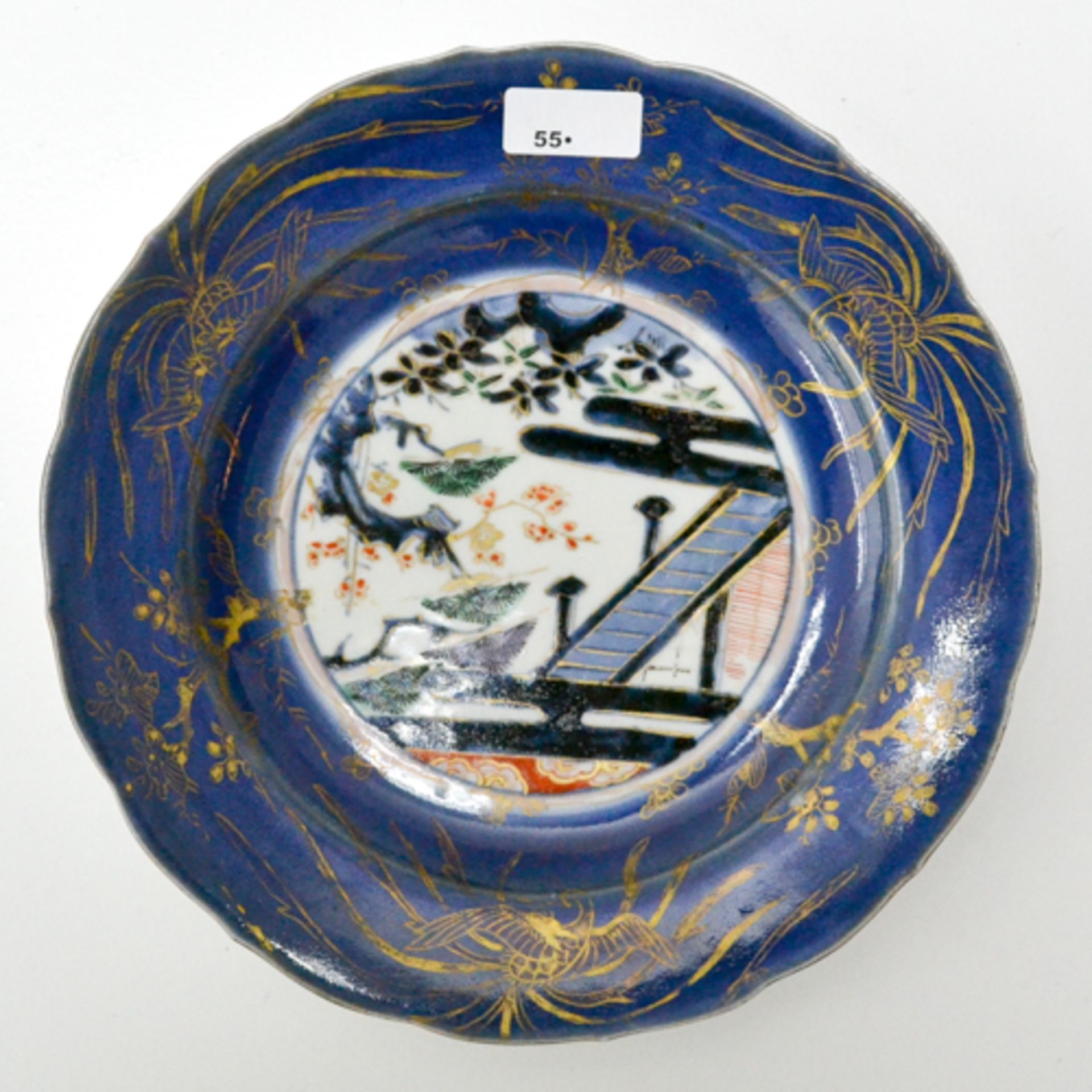 18th CENTURY JAPANESE PLATE 26 cm in diameter.