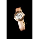 A Must de CARTIER wristwatch
Plaqué or silver with the Trinity rings
Original pink leather