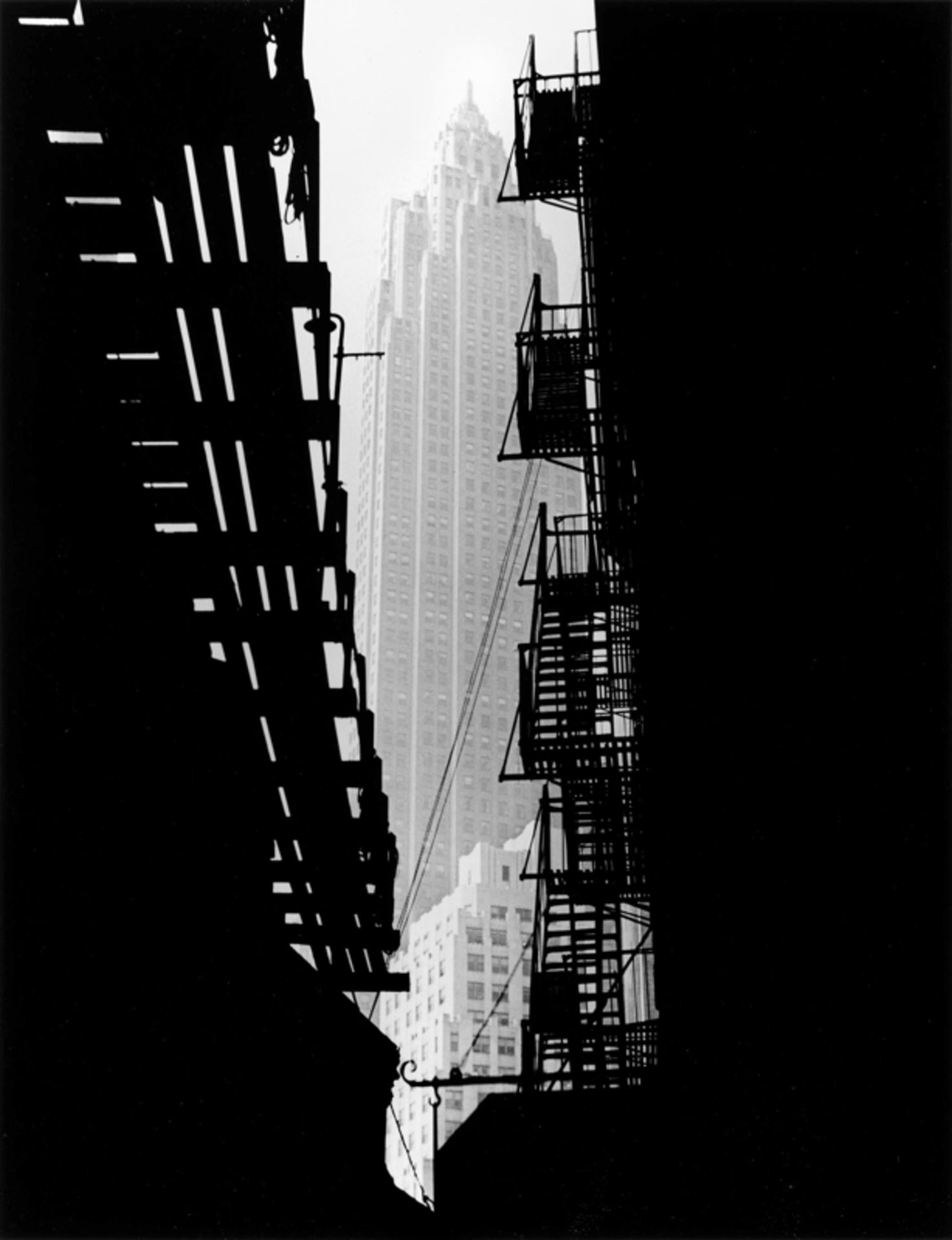 Andreas Feininger (Paris 1906 – 1999 New York)„CITIES SERVICE BUILDING“. 1940Späterer