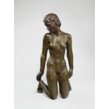 Georg Kolbe (Waldheim, Saxony 1877 – 1947 Berlin)„KNIENDE“. 1926Bronze with golden brown patina.