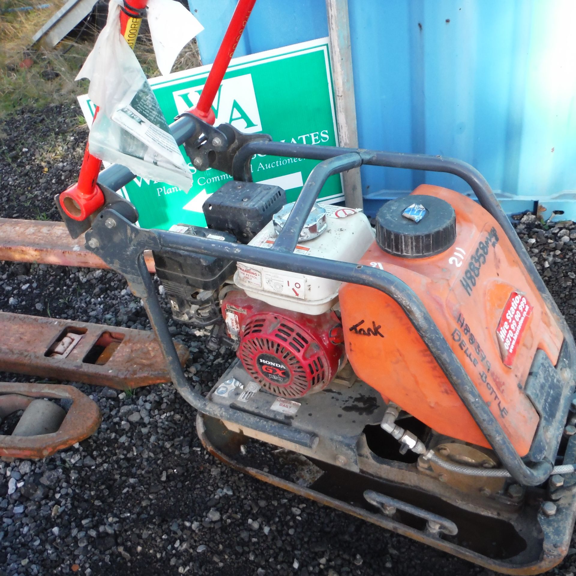 BELLE 1340 petrol compaction plate