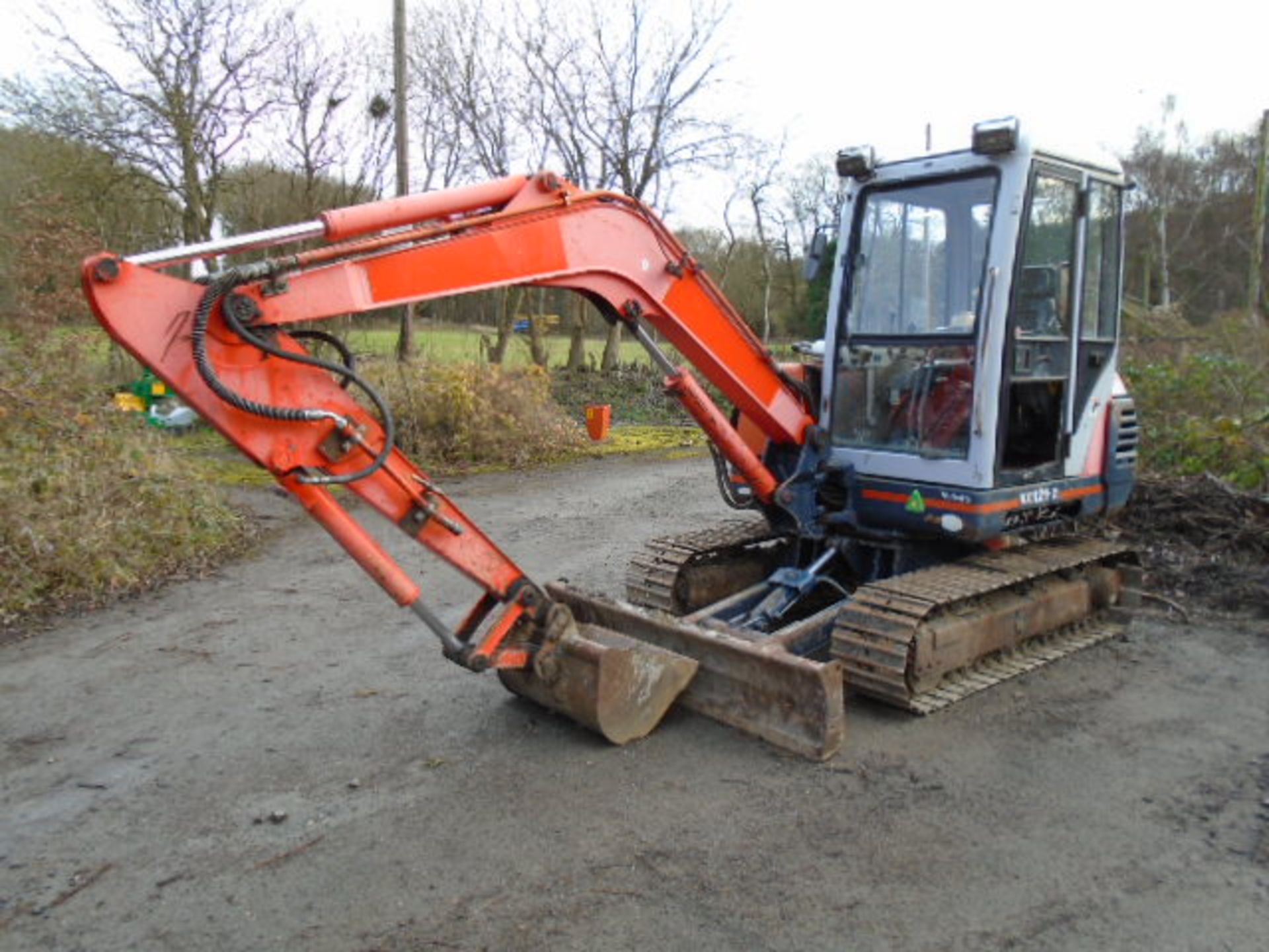 KUBOTA KX 121.2 4.5t excavator (steel tracks) (piped for hammer) 3186 hrs) - Image 2 of 7