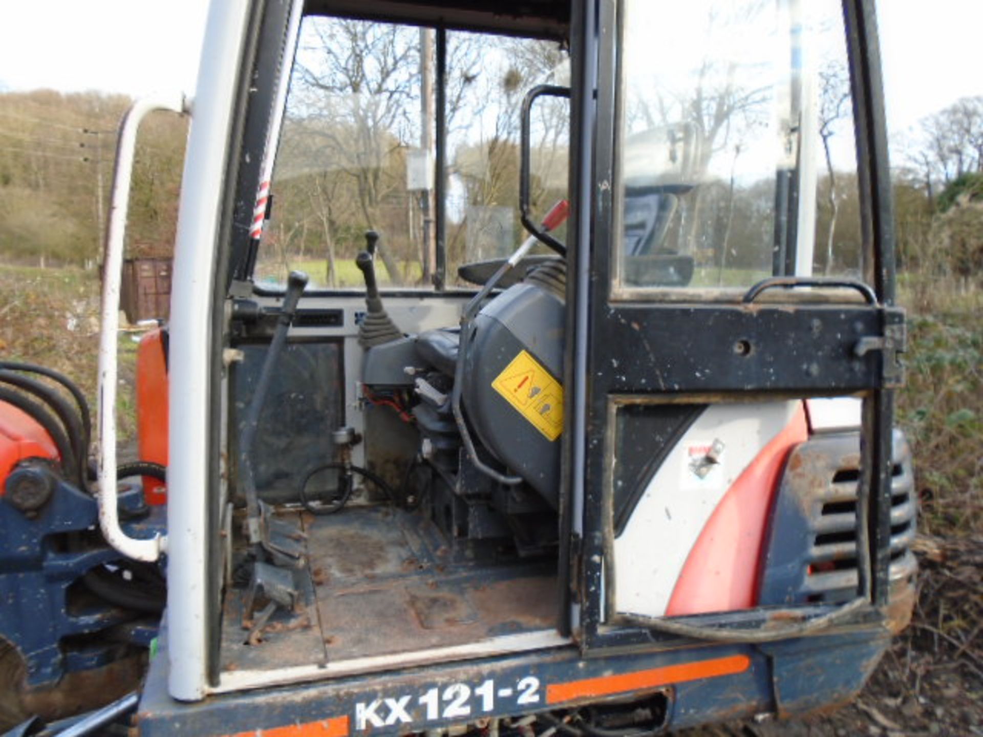 KUBOTA KX 121.2 4.5t excavator (steel tracks) (piped for hammer) 3186 hrs) - Image 3 of 7