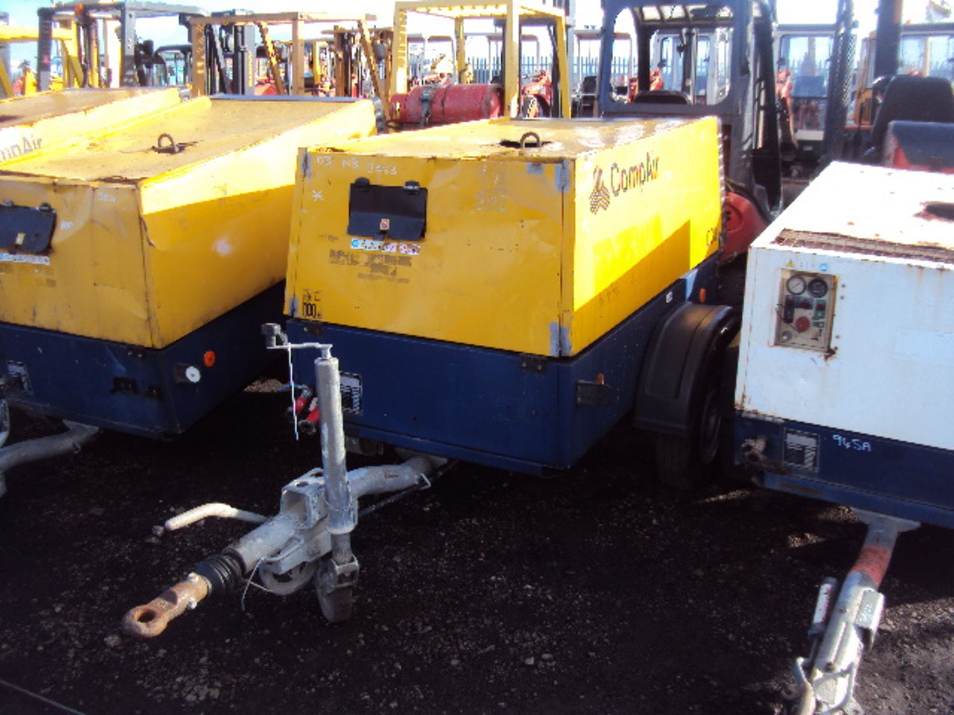 2003 COMPAIR C38 fast tow compressor (s/n 10227522)