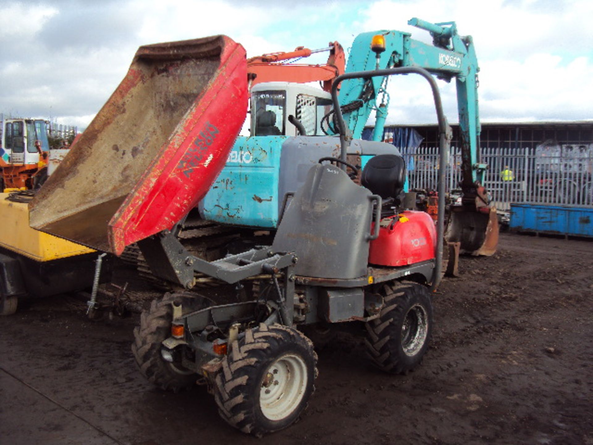 2009 NEUSON 1001 high tip dumper S/n: AB101068H (RDT)