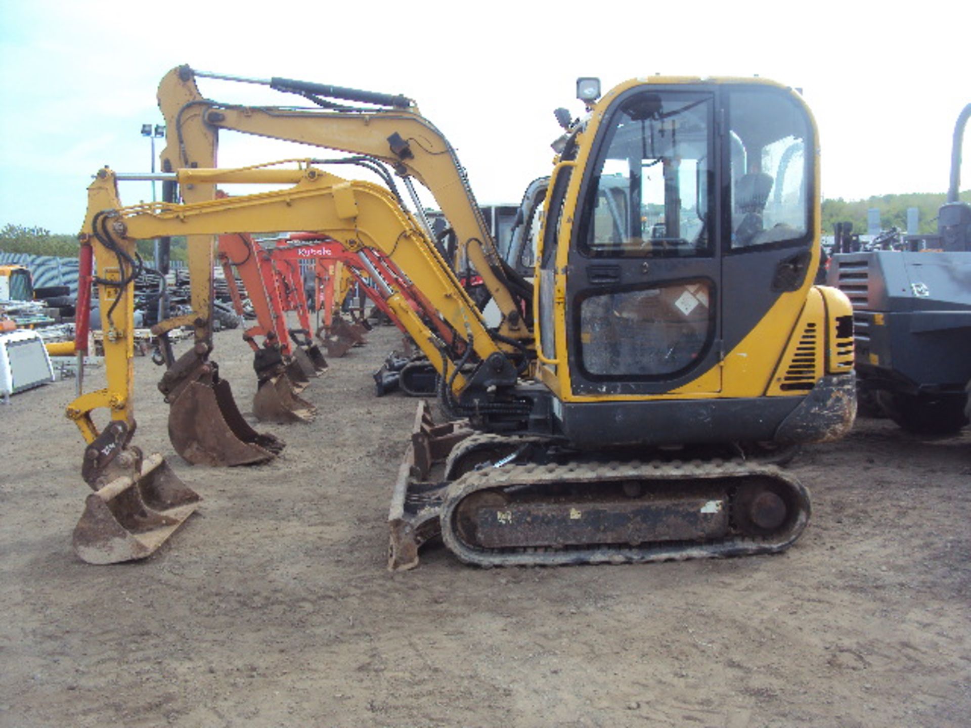 2008 YUACHI YC25-2 rubber tracked excavator, bucket, blade & piped s/n825A0100699 (RDD) - Image 2 of 6