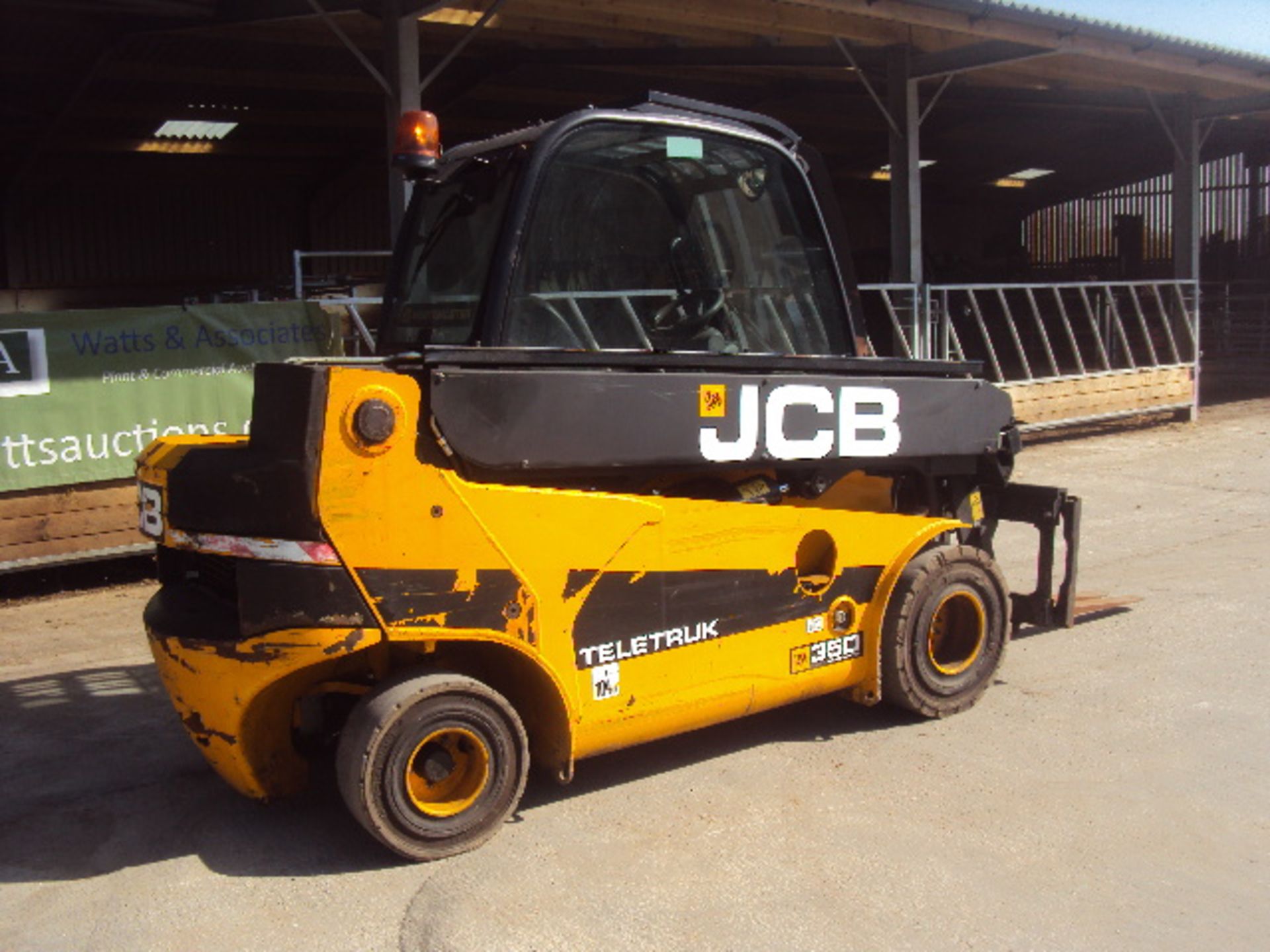 2011 JCB 35D Wastemaster 3.5t diesel driven Teletruck (S/n J01540558) (3886 rec hrs) with side-shift - Image 2 of 7