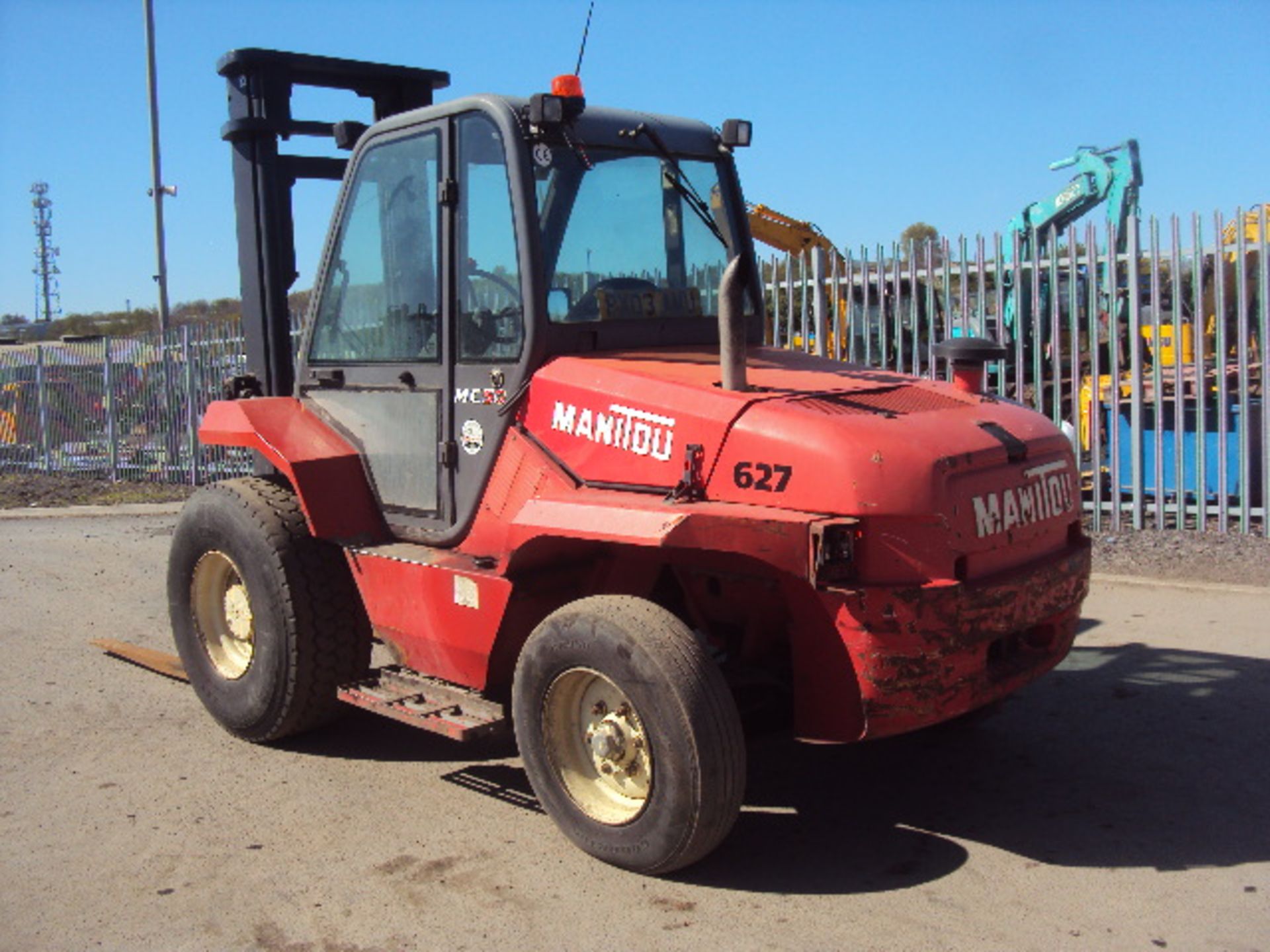 2003 MANITOU MC50 5t rough terrain diesel driven forklift truck (RDL) - Image 3 of 6