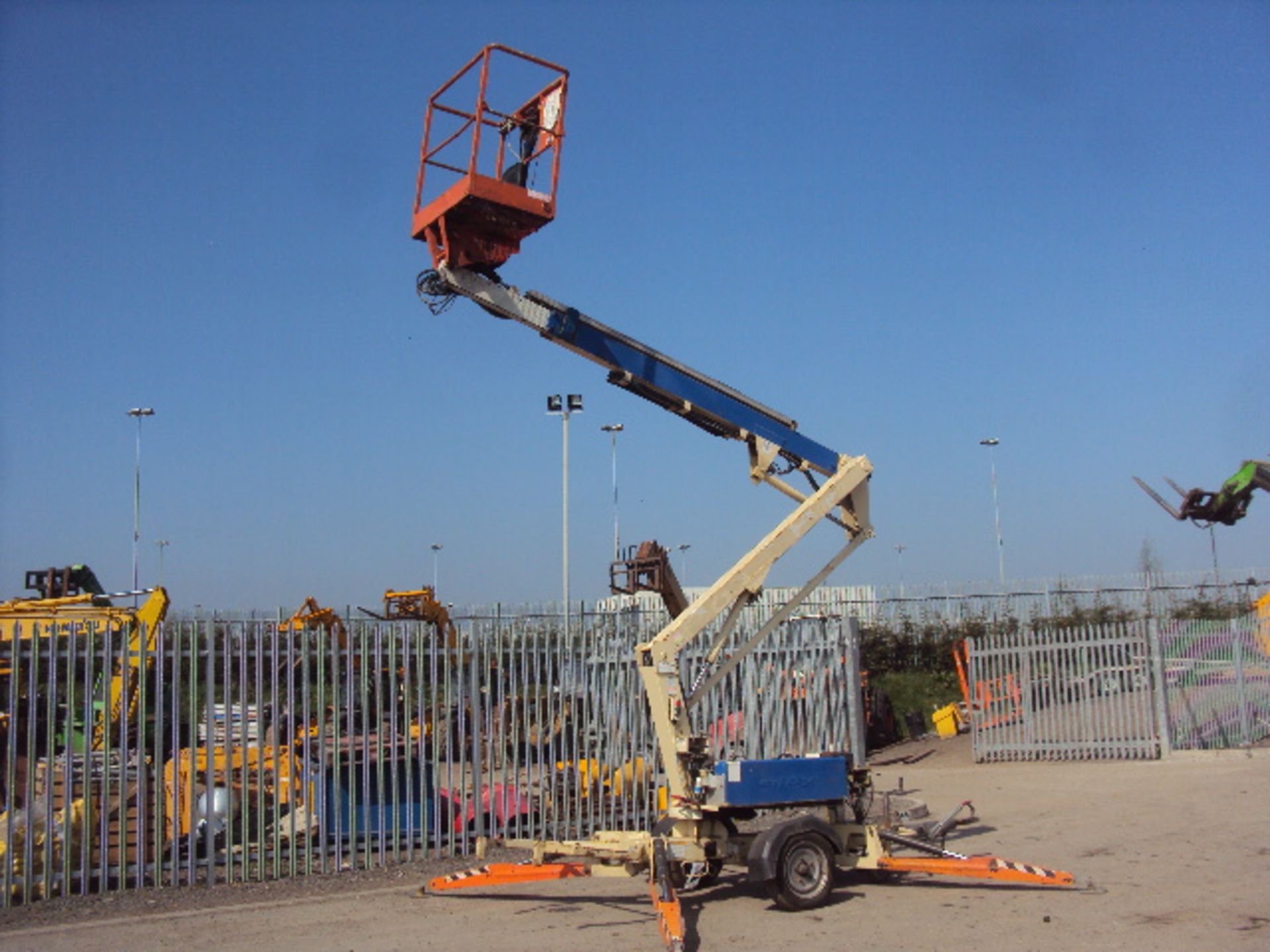 2006 NIFTY 120TPE cherry picker c/w battery & engine (S/n 12475)(Runs) - Image 7 of 9