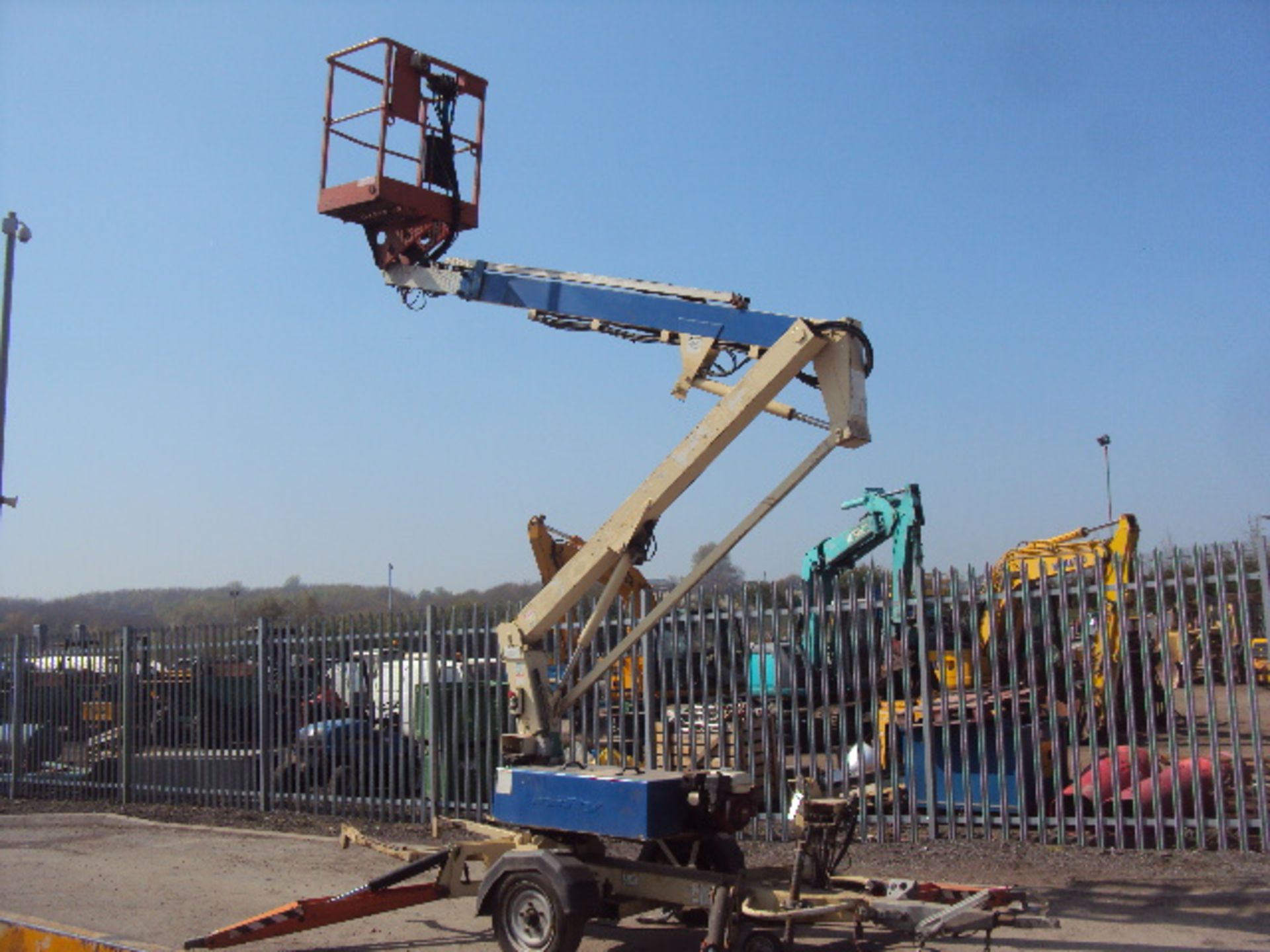 2006 NIFTY 120TPE cherry picker c/w battery & engine (S/n 12475)(Runs) - Image 6 of 9