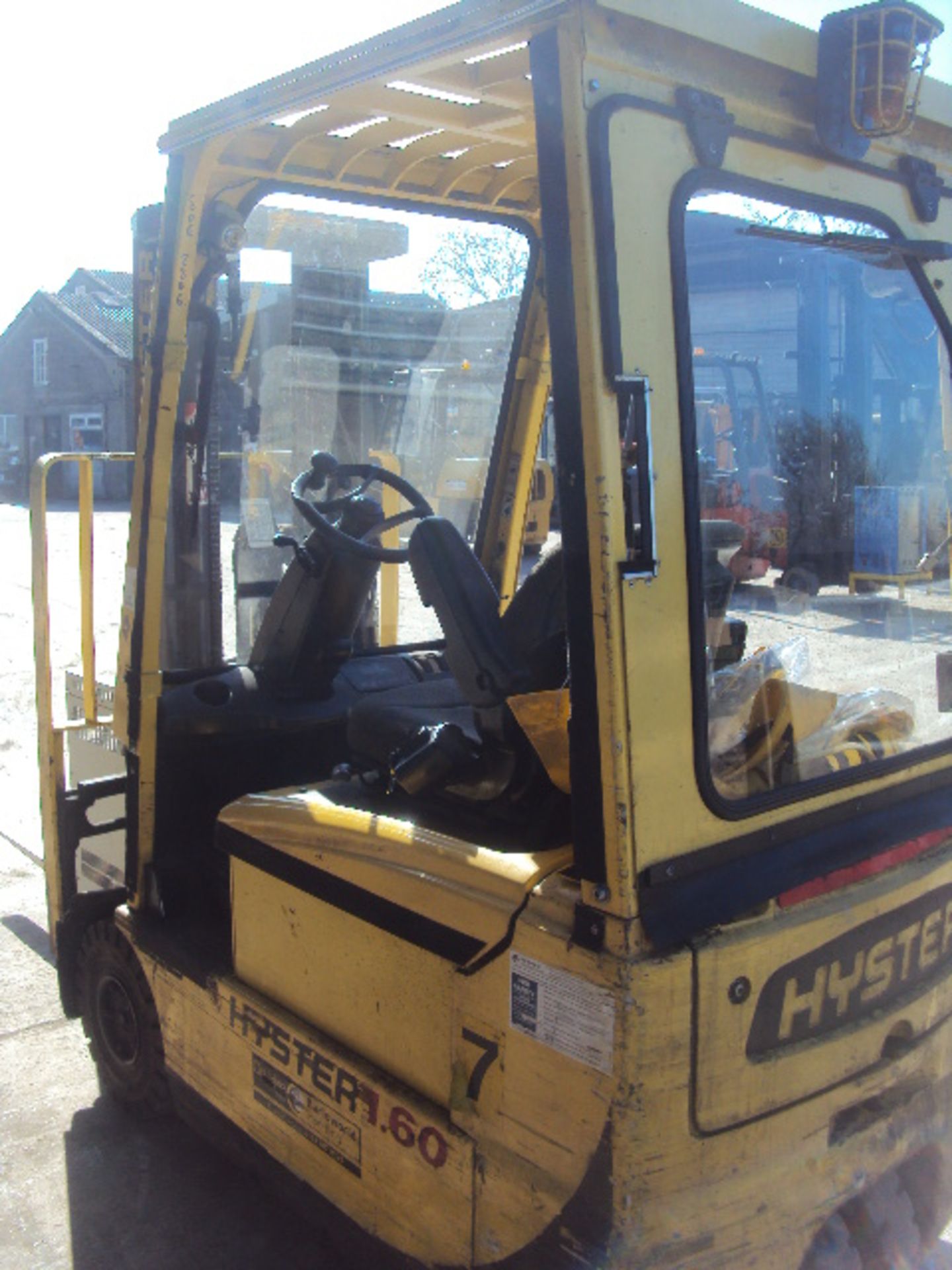 2008 HYSTER J1.60MT 1.6t battery driven forklift truck with Weather-shield cab, side-shift, - Image 5 of 6