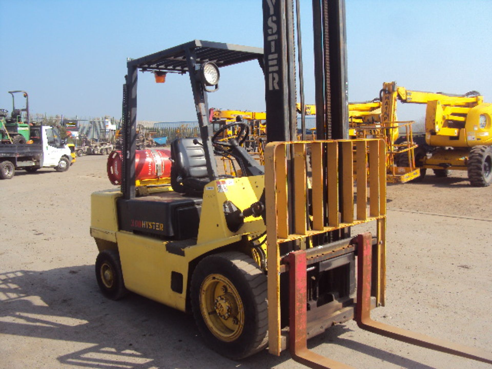 1992 HYSTER 3.00 gas driven forklift truck with duplex mast (RDL) - Image 5 of 6