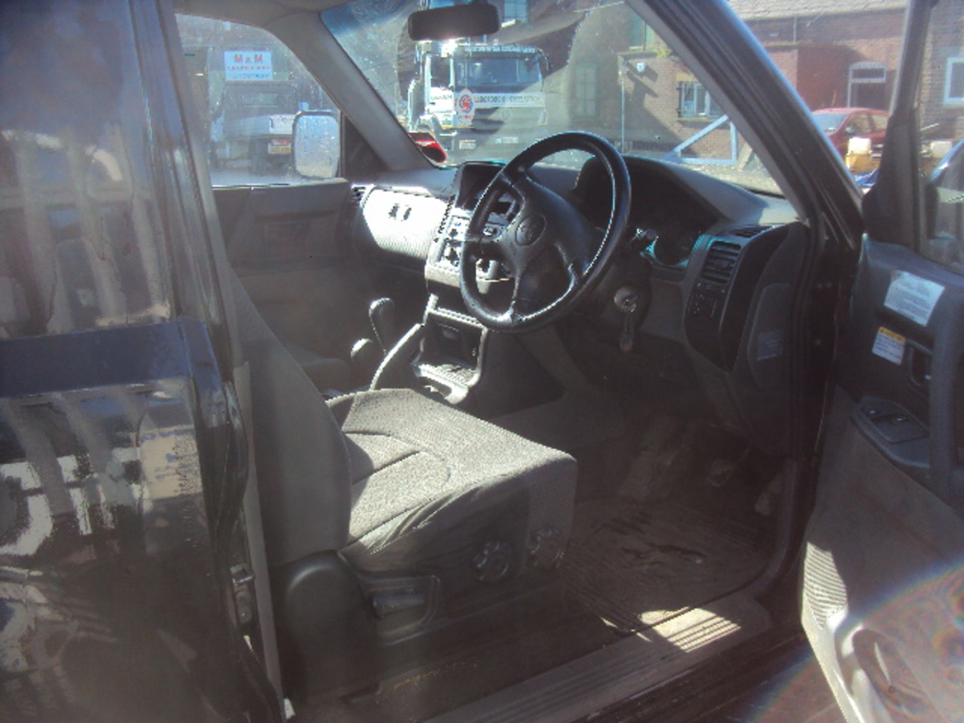 2006 MITSUBISHI Shogun 3.2TDi, SWB Commercial 4wd, manual  (R+D) - Image 8 of 10