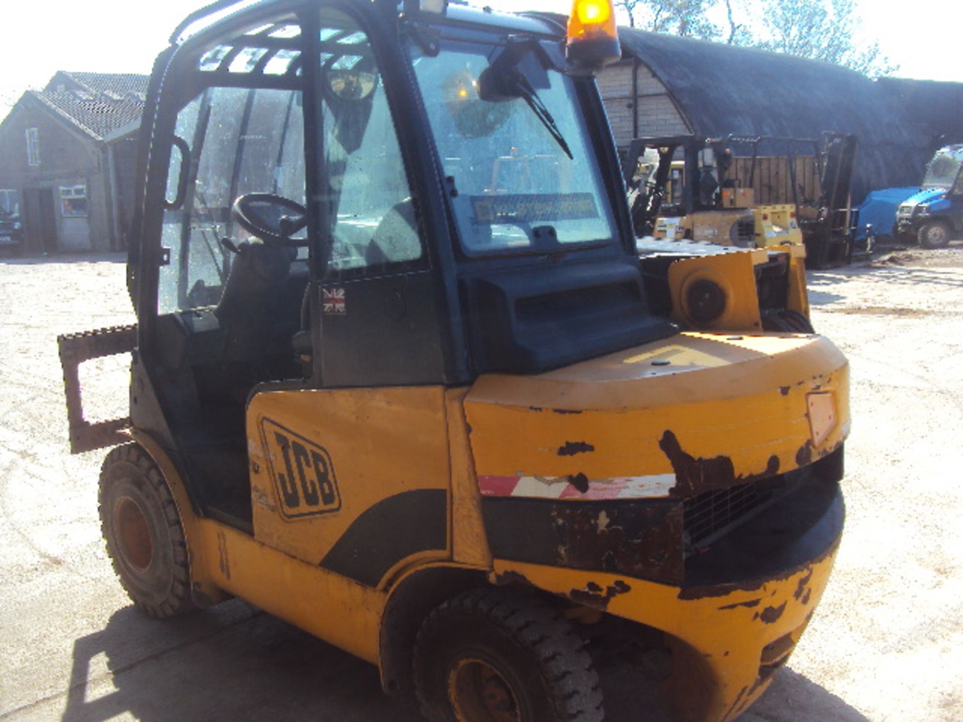 2010 JCB TLT30D 3t diesel driven Teletruck (S/n H01539700) (1981 rec hours) (RDL) (This item is - Image 3 of 7