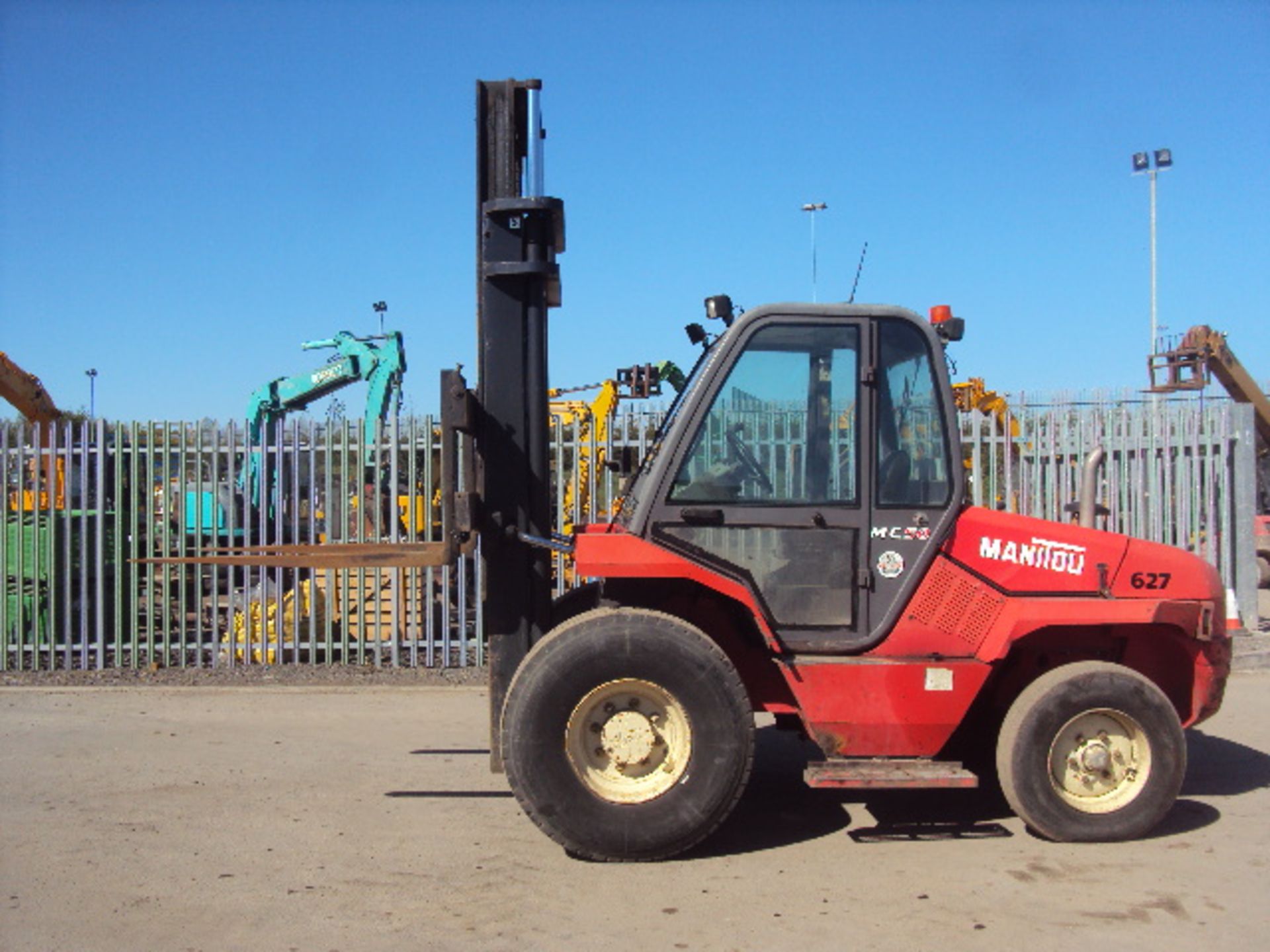 2003 MANITOU MC50 5t rough terrain diesel driven forklift truck (RDL) - Image 2 of 6