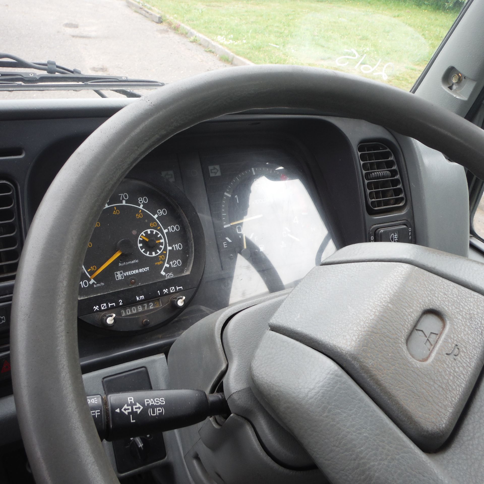 2003 MITSUBISHI CANTER 7.5t beaver tail c/w electric winch (AY53 HGL) (Test May 15)(V5 & Test in - Image 5 of 5