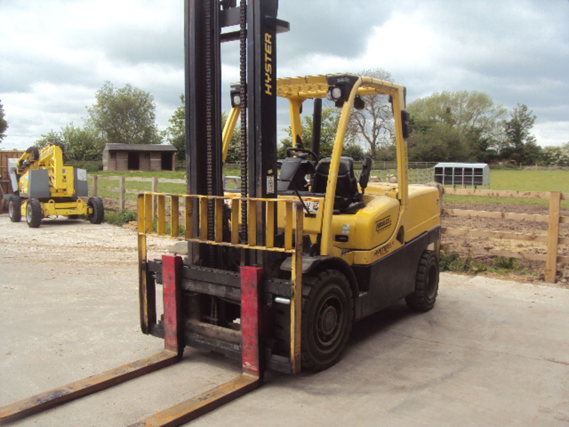 2006 HYSTER H5.5FT 5t diesel driven forklift truck S/n: N005B01617D with duplex mast & side-shift ( - Image 4 of 8