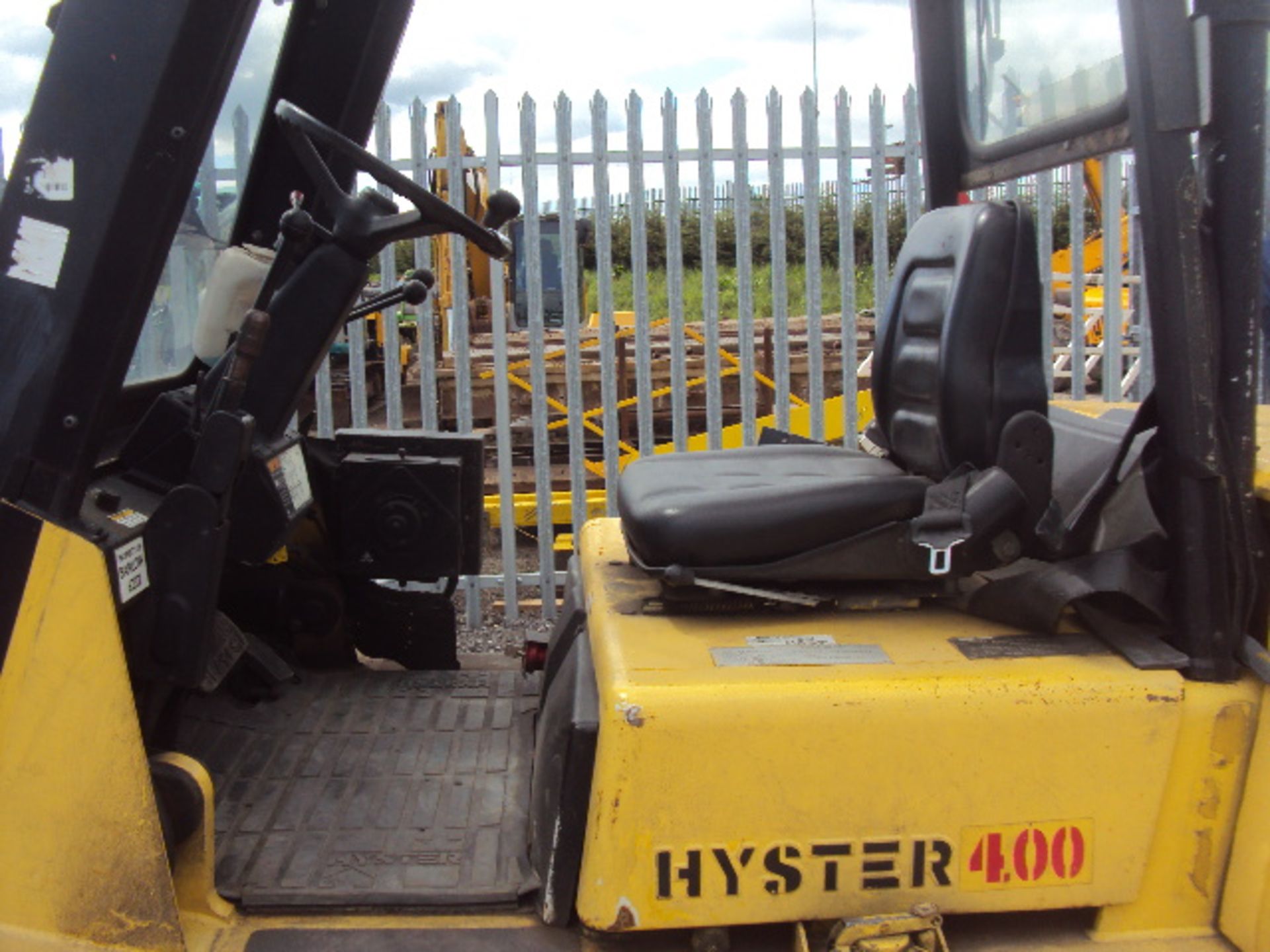 1996 HYSTER H4.00XLS/6 4t diesel driven forklift truck S/n: G005A06355T (2737 recorded hours) with - Image 5 of 7