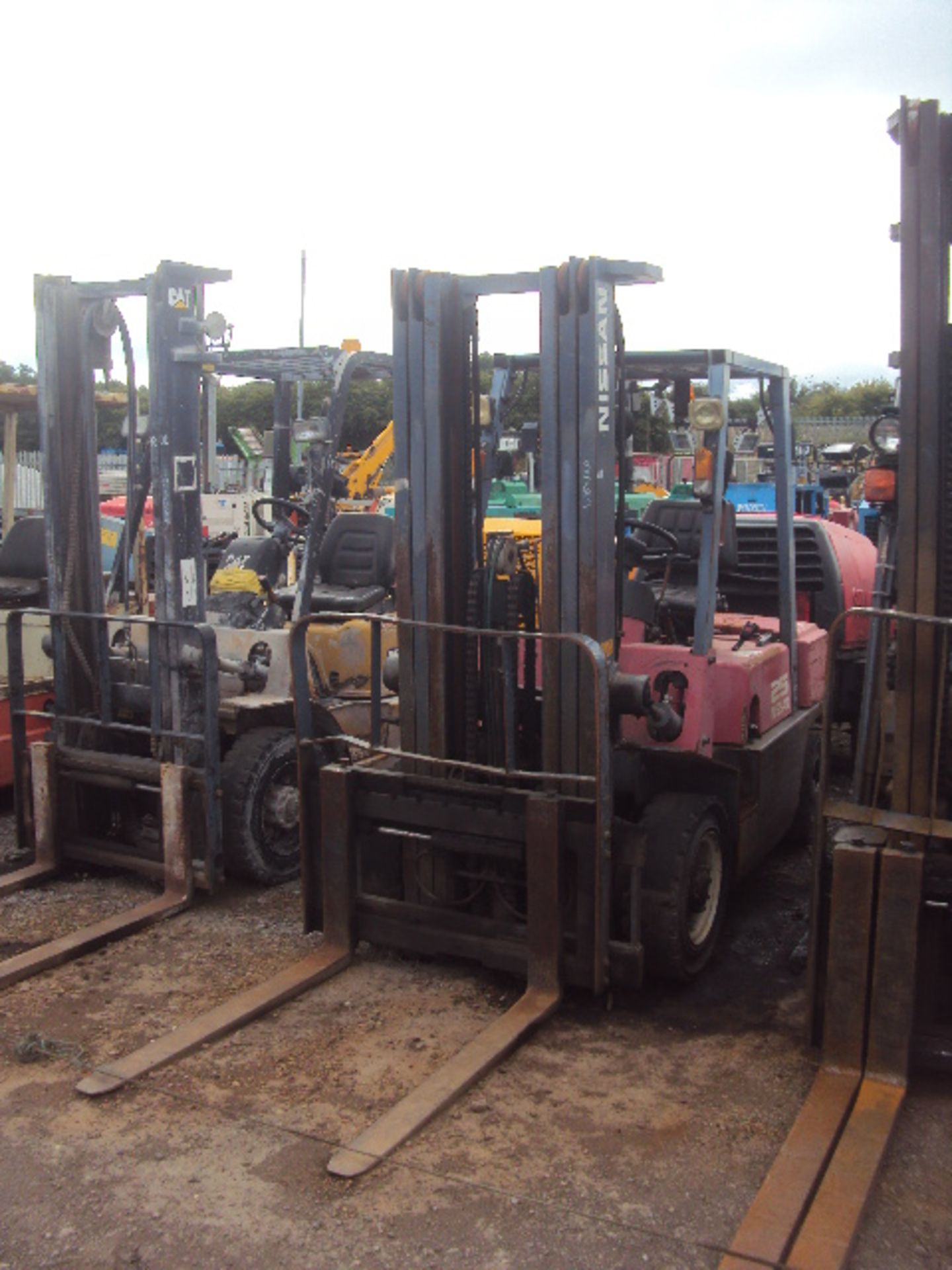 NISSAN 2.5t diesel driven forklift (s/n E118992)