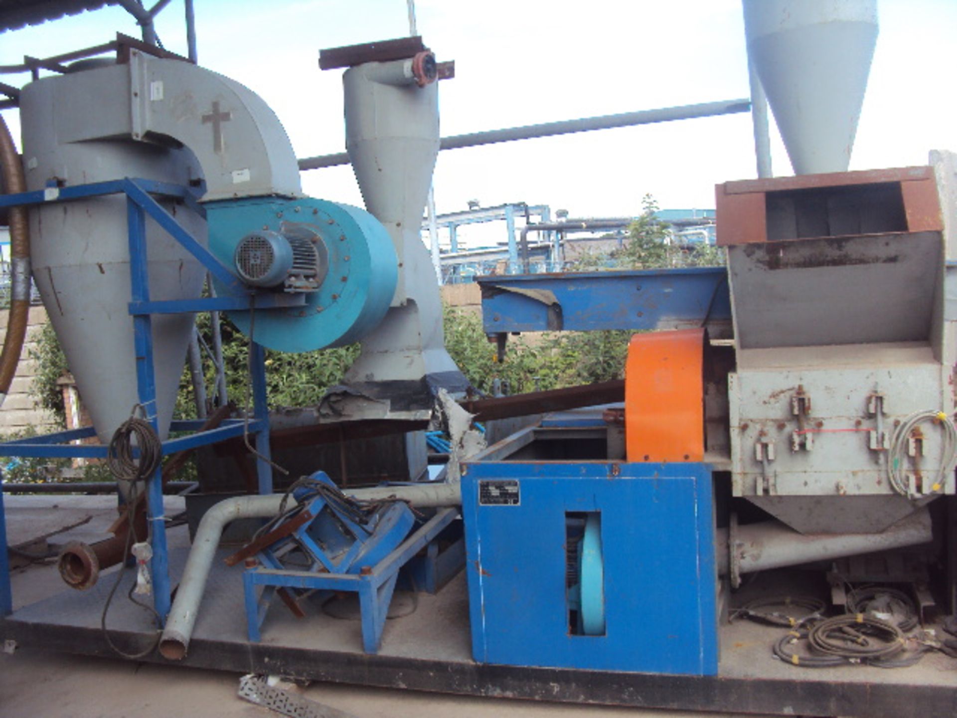 2011 SDR DY60 3-phase copper wire granulator/separator (size 420/520/260CM with twin feed &