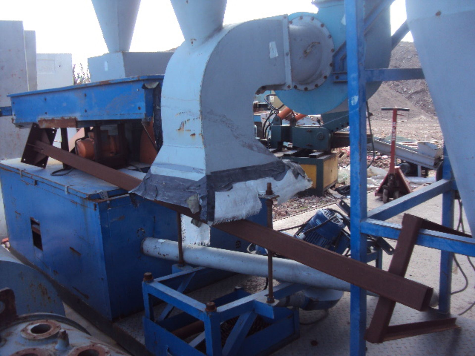 2011 SDR DY60 3-phase copper wire granulator/separator (size 420/520/260CM with twin feed & - Image 2 of 6