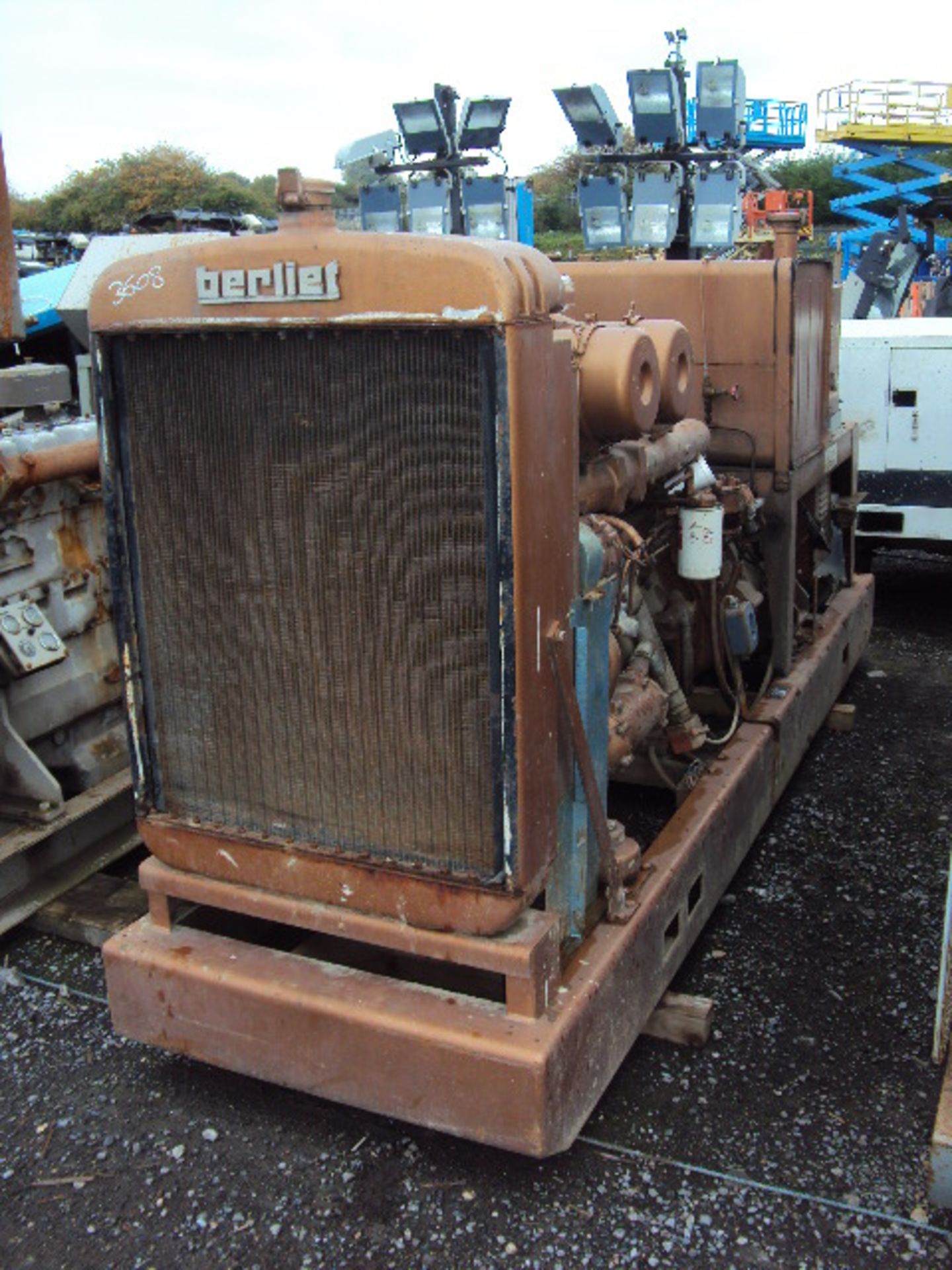 BERLIET 120kva skid mounted generator