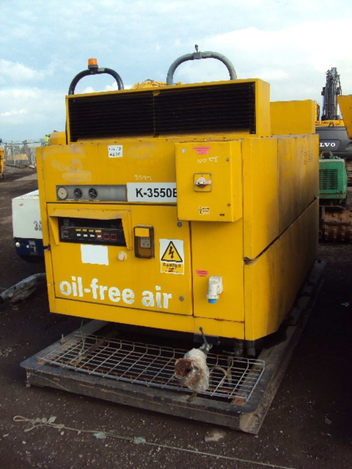 ATLAS COPCO ZT245 electric compressor