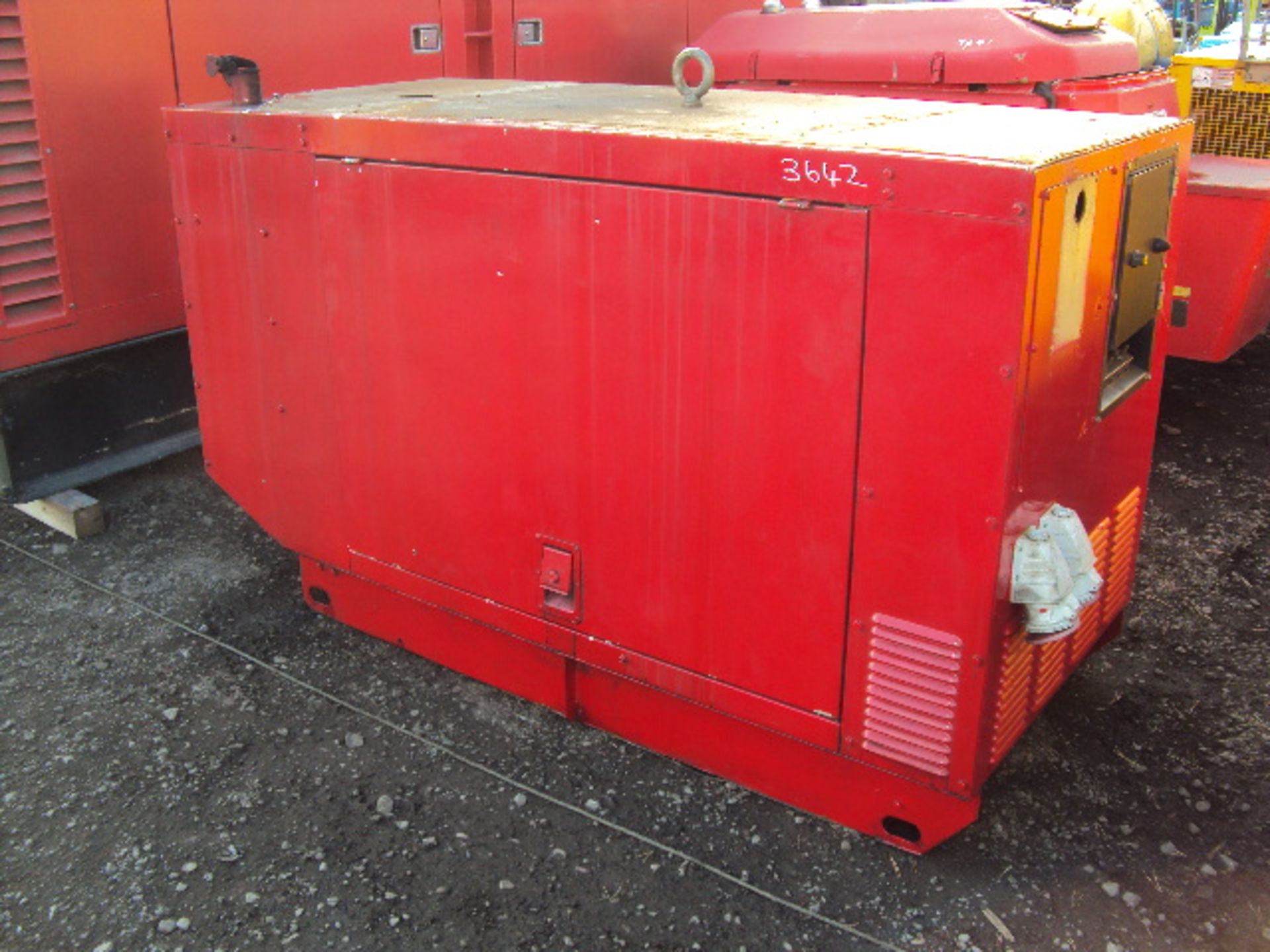 INGERSOLL RAND 25kva generator