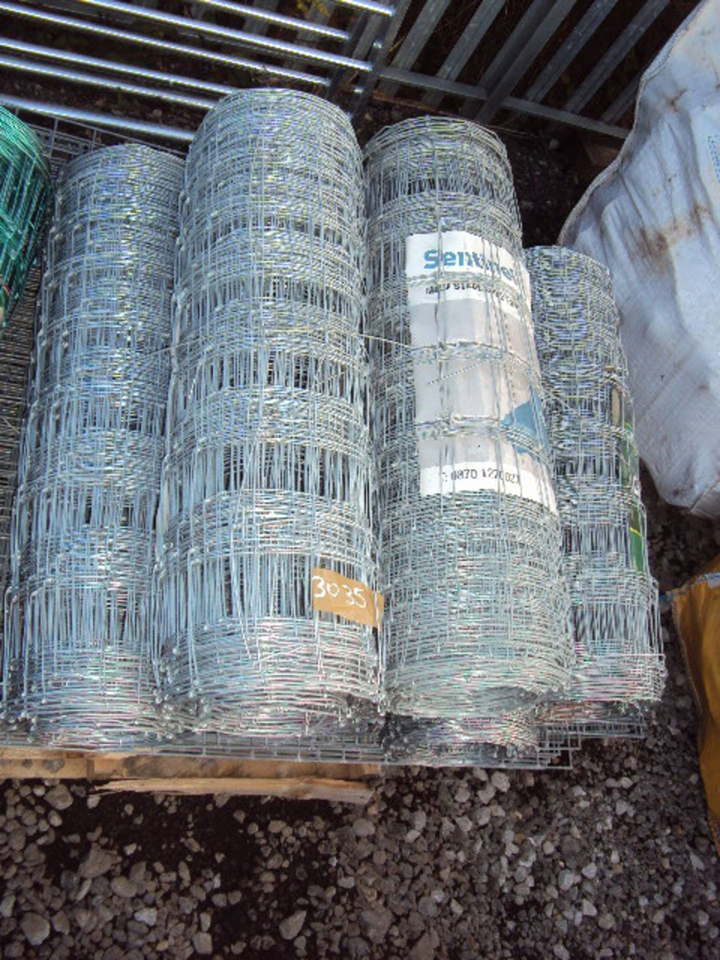 6 x rolls of galvanised stock netting