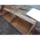 5' ditching bucket (45mm pins)